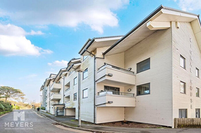 1 Bedroom Apartment For Sale In Bitter End, Dorchester, DT1