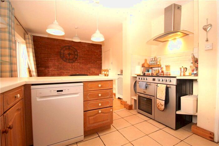 1 Bedroom Semi-Detached House To Rent In Cypress Road, Guildford, Surrey, GU1