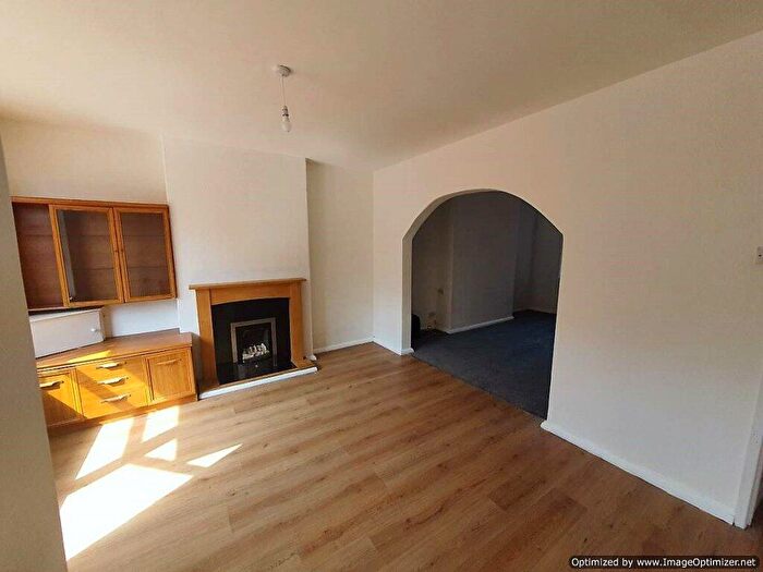 4 Bedroom Terraced House To Rent In Samuel St, Crewe, CW1