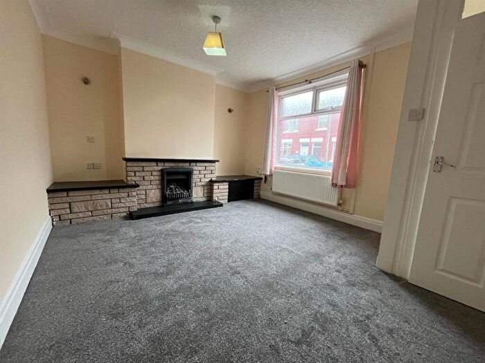 2 Bedroom Terraced House To Rent In Bucklands Avenue, Ashton-On-Ribble, PR2
