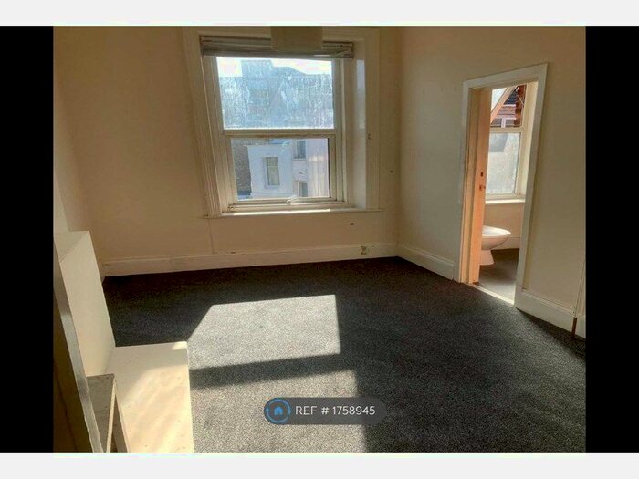 1 Bedroom Flat To Rent In St Michael's Rd, Bournemouth, BH2