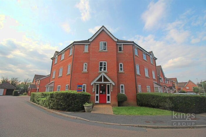 2 Bedroom Flat To Rent In Abbeydale Close, Church Langley, Harlow, CM17