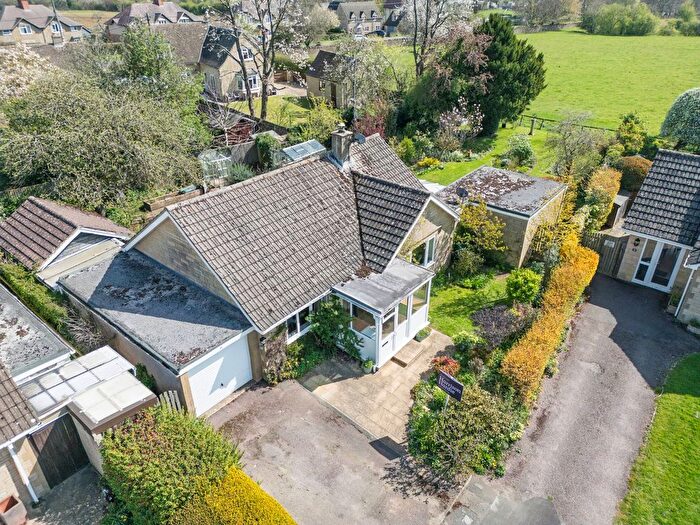 3 Bedroom Detached Bungalow For Sale In Jackson Road, Bledington, OX7