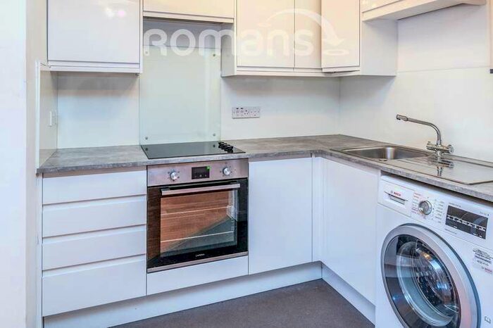 1 Bedroom Apartment To Rent In Norfolk Road, SL6