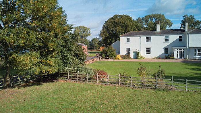 2 Bedroom Apartment To Rent In Paddock View, Croxby Top, LN7