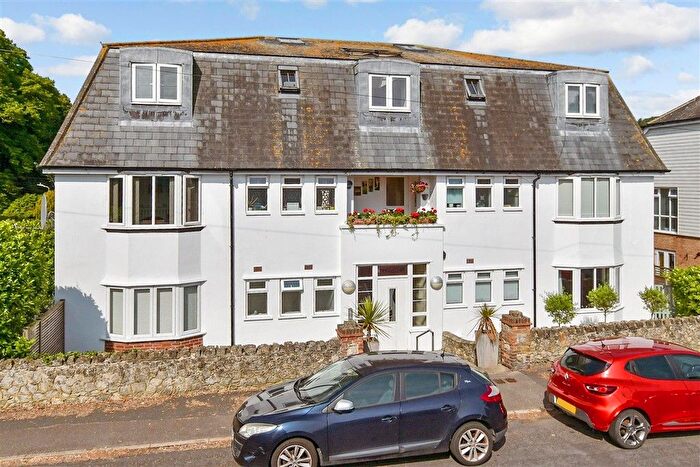 2 Bedroom Flat For Sale In Twiss Road, Hythe, Kent, CT21