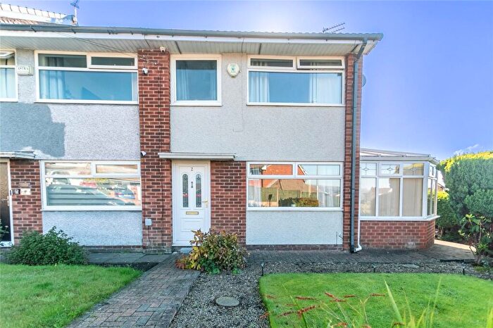 3 Bedroom Semi-Detached House For Sale In Turnough Road, Milnrow, Rochdale, Greater Manchester, OL16