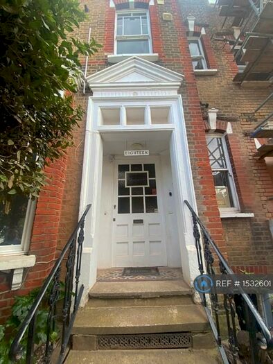 2 Bedroom Flat To Rent In Albany Road, London, N4