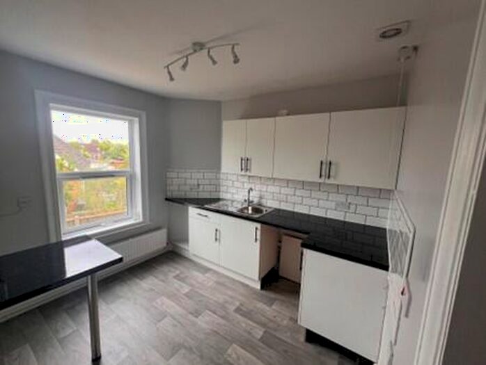 1 Bedroom Flat To Rent In Creek Road, March, PE15