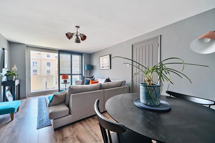 2 Bedroom Apartment To Rent In St. Catherines Terrace Hove, BN3