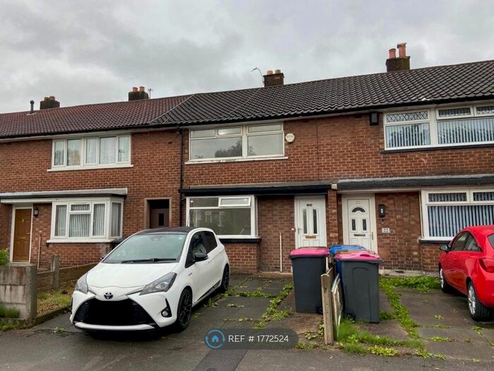 3 Bedroom Terraced House To Rent In Grosvenor Road, Worsley, Manchester, M28