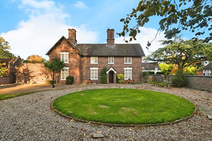 5 Bedroom Detached House For Sale In Kingsbury Road, Sutton Coldfield, B76
