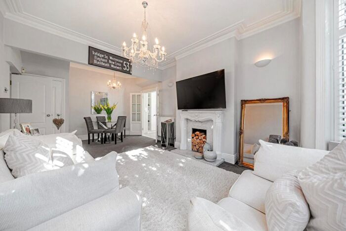 4 Bedroom Terraced House For Sale In Bostall Hill, Abbey Wood, SE2