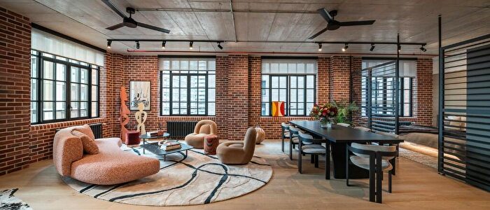 2 Bedroom Apartment For Sale In Canary Wharf, London, E14