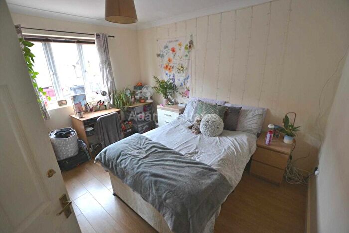 5 Bedroom Terraced House To Rent In Hatherley Road, Reading, RG1