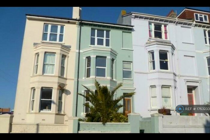 4 Bedroom Terraced House To Rent In Queens Park Road, Brighton, BN2