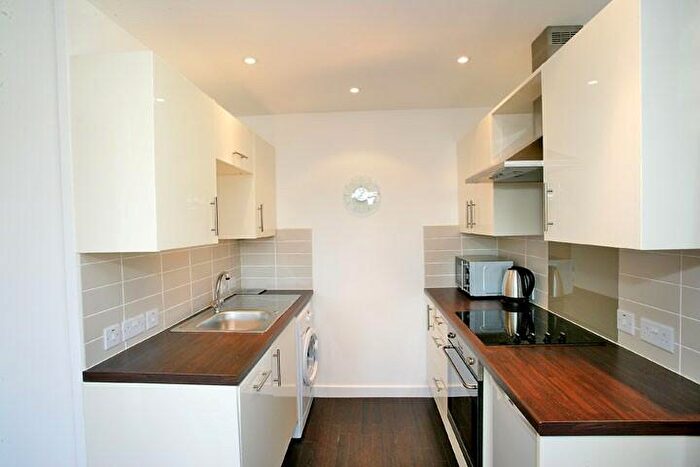 1 Bedroom Flat To Rent In Elmbank Terrace, City Centre, Aberdeen, AB24