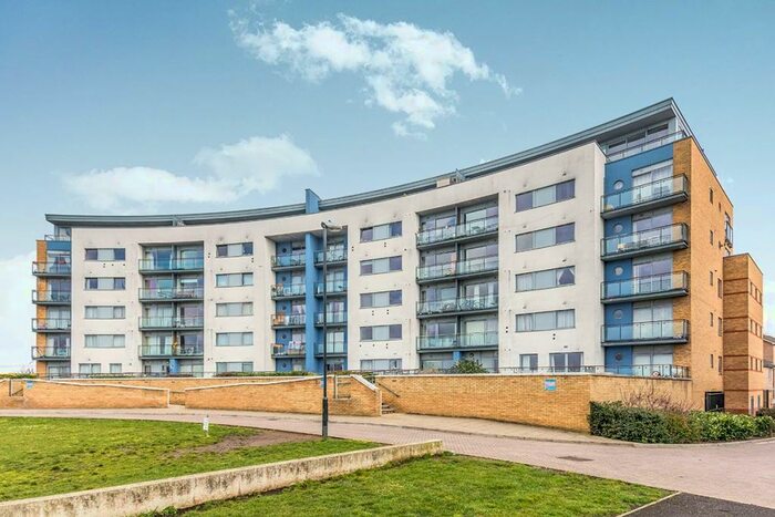 2 Bedroom Flat To Rent In Tideslea Path, Thamesmead, London, SE28