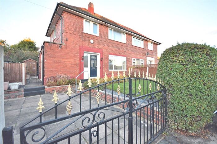 2 Bedroom Semi Detached House For Sale In Easdale Road, Leeds, West Yorkshire, LS14