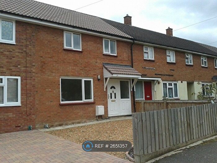 3 Bedroom Terraced House To Rent In Peverel Road, Cambridge, CB5