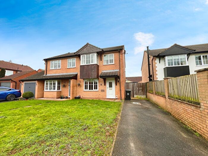 3 Bedroom Semi-detached House For Sale In Covill Close, Great Gonerby, Grantham, NG31
