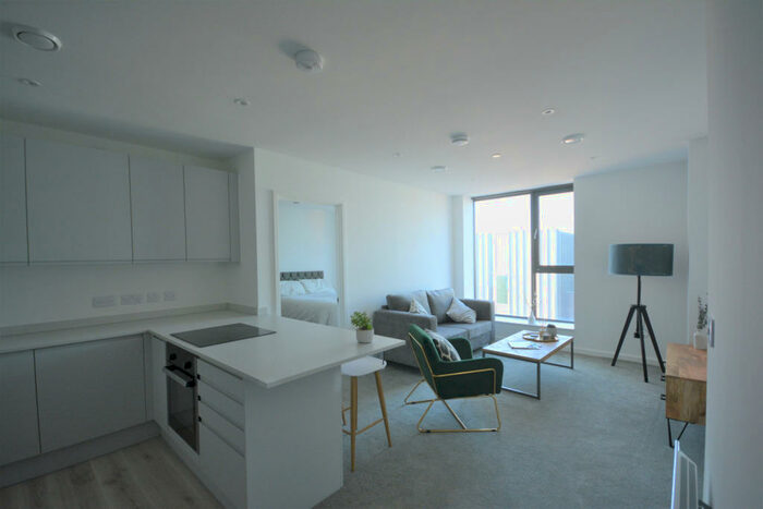 2 Bedroom Flat To Rent In Wharf End, M17