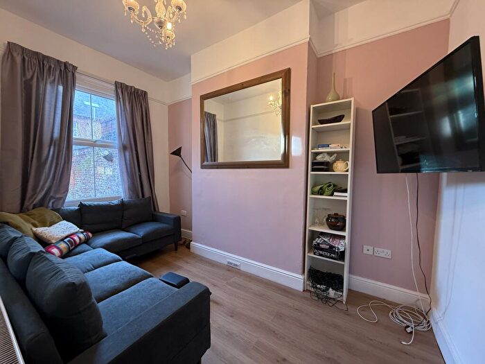 1 Bedroom Terraced House To Rent In Clarence Road, Norwich, Norfolk, NR1