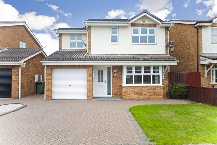 4 Bedroom Detached House For Sale In Ark Royal Close, Hartlepool, TS25
