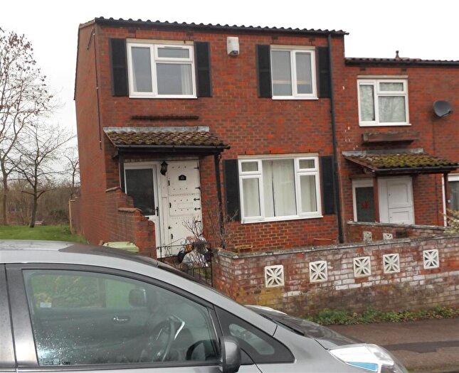 3 Bedroom House To Rent In Turnmill Avenue, Springfield, Milton Keynes, MK6