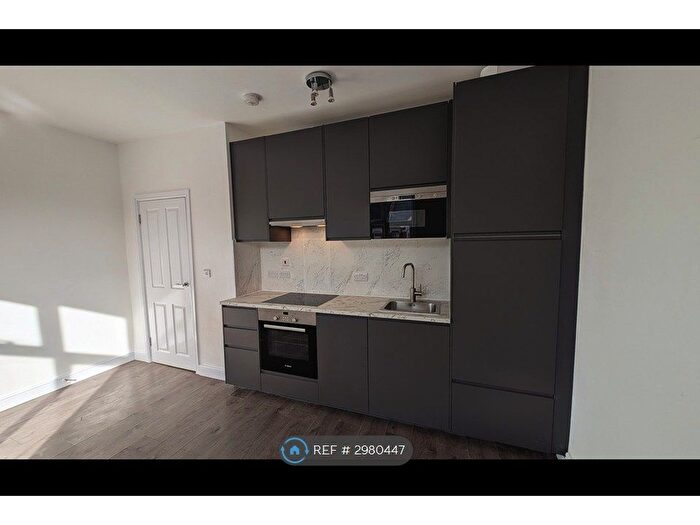 2 Bedroom Flat To Rent In Warrington Road, Harrow, HA1