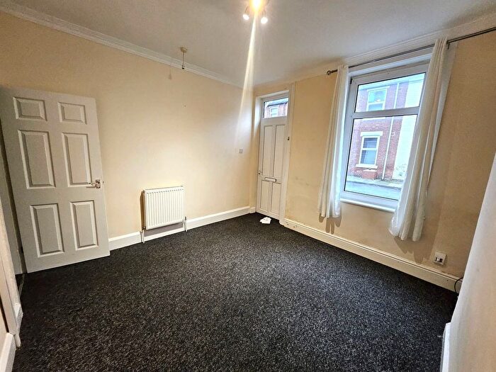 2 Bedroom Terraced House To Rent In Charles Street, Doncaster, DN1