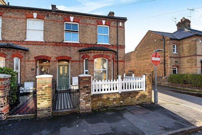 1 Bedroom Flat To Rent In St Marks Road, Windsor, SL4