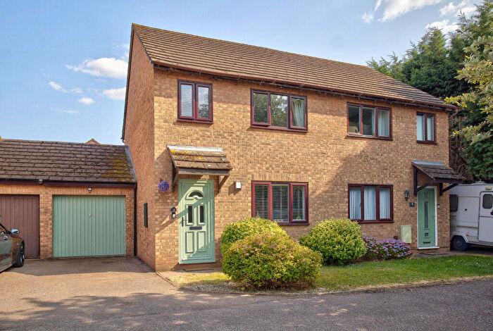 3 Bedroom Semi Detached House For Sale In Whitefriars Road, Belmont, Hereford, HR2