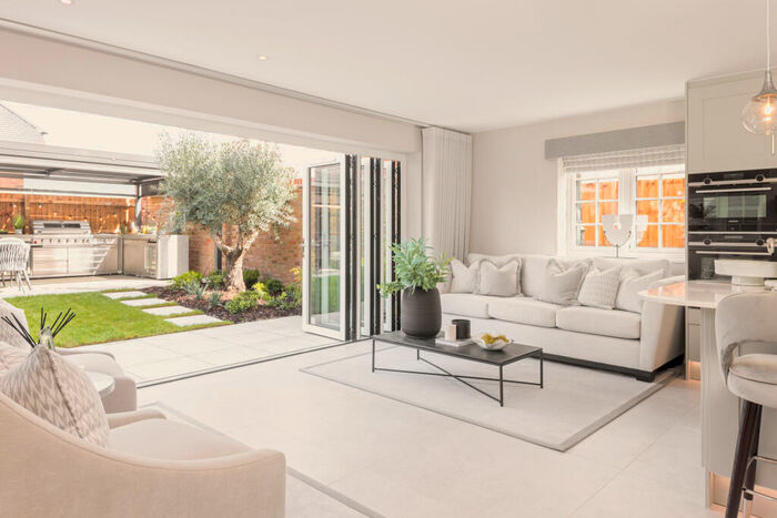5 Bedroom Detached House For Sale In Risborough Road, Little Kimble, Aylesbury, HP17