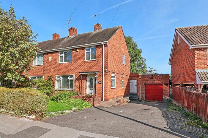 3 Bedroom Semi Detached House For Sale In Laurel Road, Carlton, Nottingham, NG4