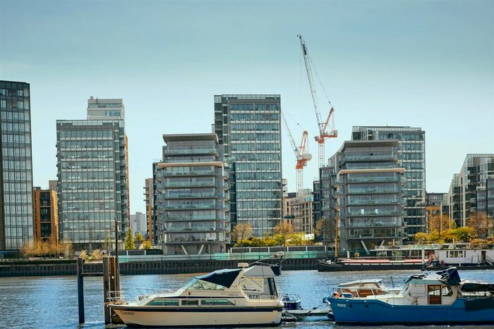 2 Bedroom Flat To Rent In Riverside Quarter, Wandsworth, SW18