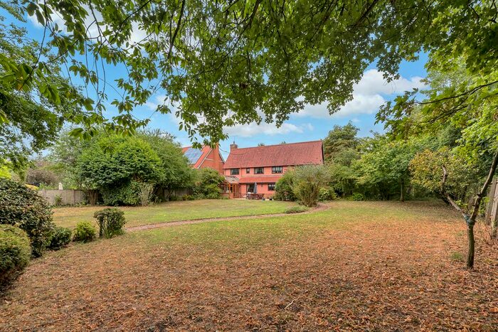 6 Bedroom Detached House For Sale In Stonham Road, Mickfield, Stowmarket, IP14