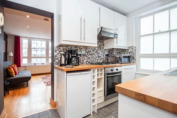 1 Bedroom Flat To Rent In Paul Street, Shoreditch, EC2A