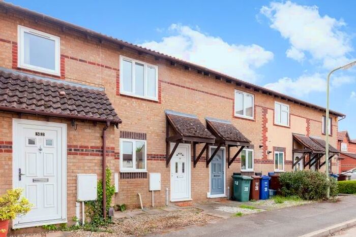 2 Bedroom Terraced House To Rent In Cypress Gardens, Bicester, OX26