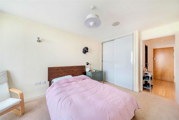 1 Bedroom Flat For Sale In Emerson Apartments, New River Village, Hornsey, N8