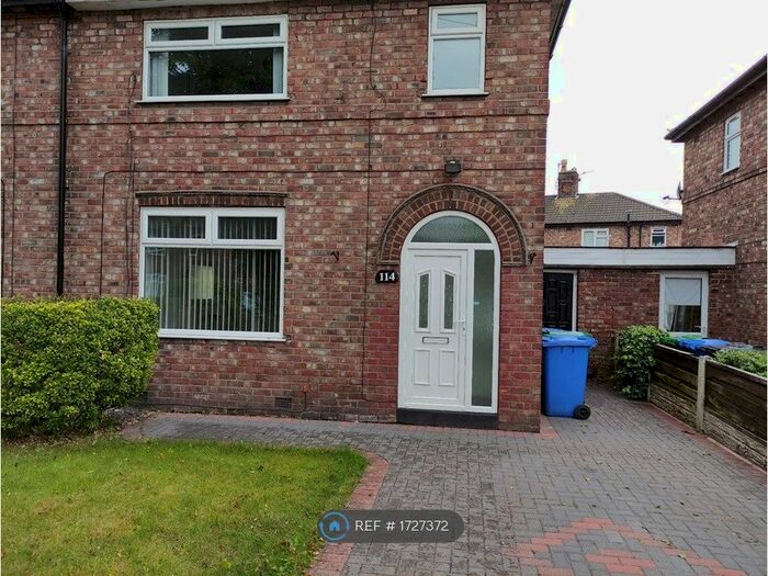 3 Bedroom Semi-Detached House To Rent In Kingsway South, Warrington, WA4