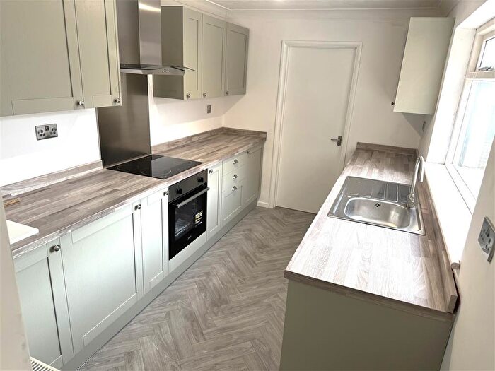 3 Bedroom Semi-Detached House To Rent In Sutton Road, Leverington, Wisbech, PE13