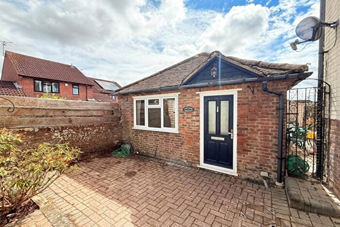 1 Bedroom Detached House To Rent In Cowfold, Horsham, RH13