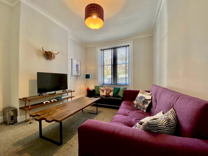 2 Bedroom Flat To Rent In Logan Street, New Town, Edinburgh, EH3