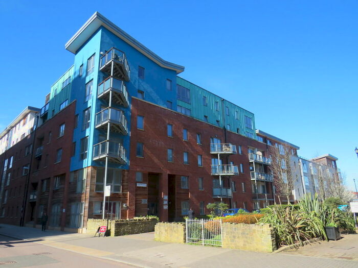 2 Bedroom Apartment To Rent In Temple Quay, Crown And Anchor House, BS2