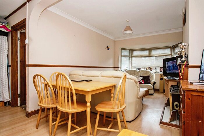 3 Bedroom Terraced House For Sale In Tideswell Road, Great Barr, Birmingham, B42