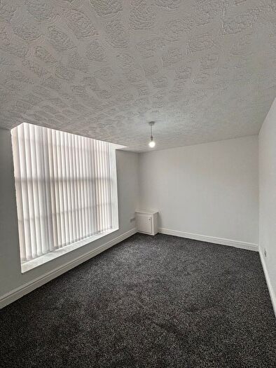 1 Bedroom Flat To Rent In Flat, Peel Street, L8
