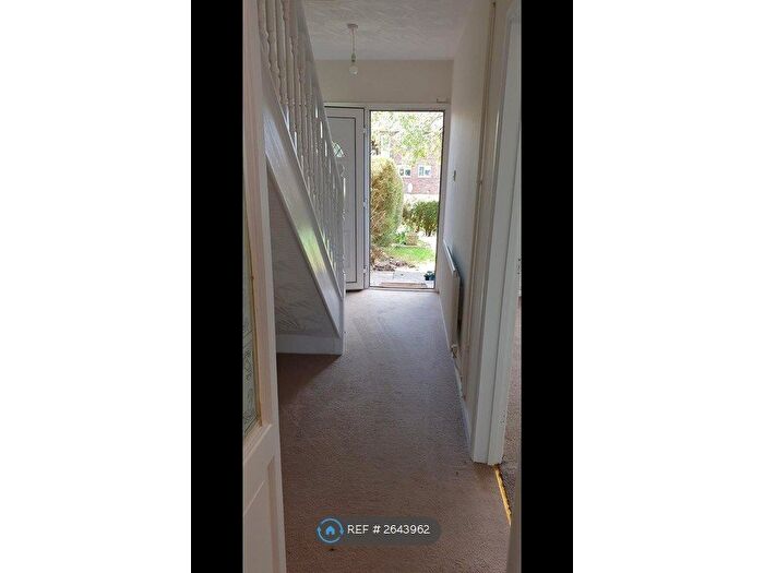 3 Bedroom Terraced House To Rent In Stonelea Road, Hemel Hempstead, HP3