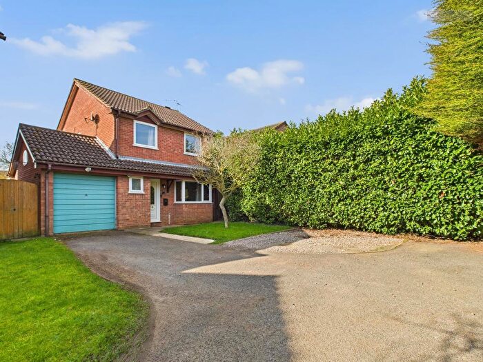 4 Bedroom Detached House For Sale In Bowness Way, Peterborough, PE4