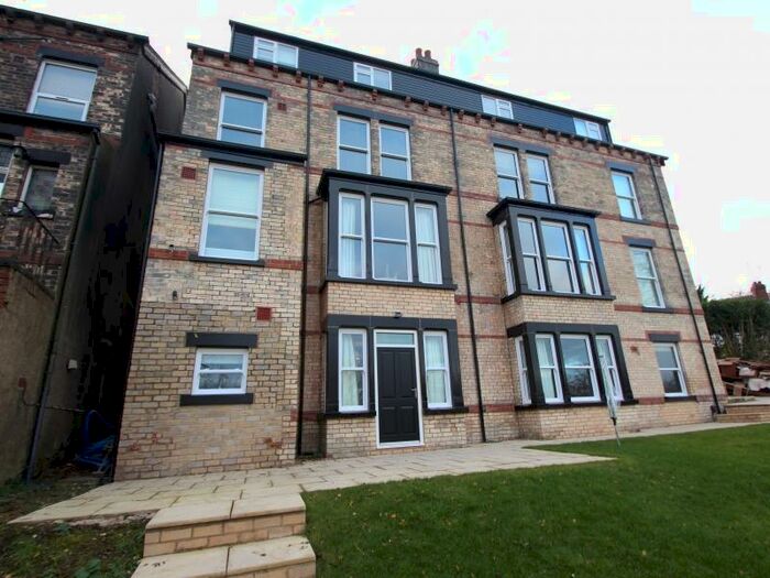 2 Bedroom Apartment To Rent In Ridge Terrace, Headingley, Leeds, LS6